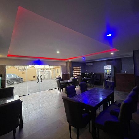 Presken Hotels @Fajodd-4 Ikeja Luaran gambar