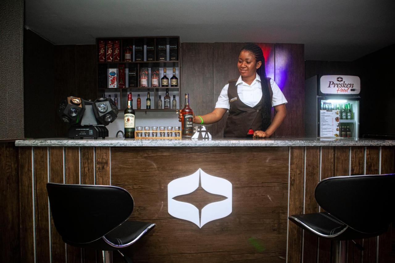 Presken Hotels @Fajodd-4 Ikeja Luaran gambar