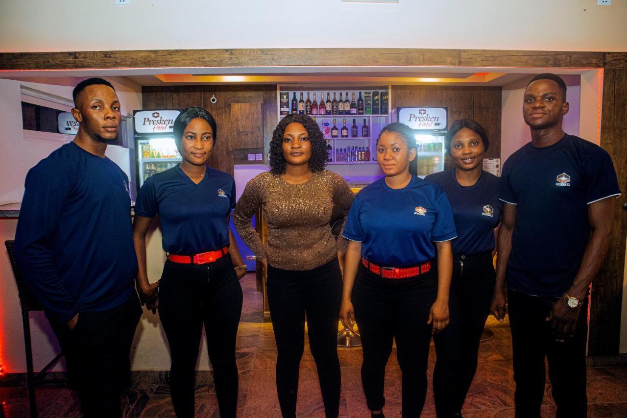 Presken Hotels @Fajodd-4 Ikeja Luaran gambar